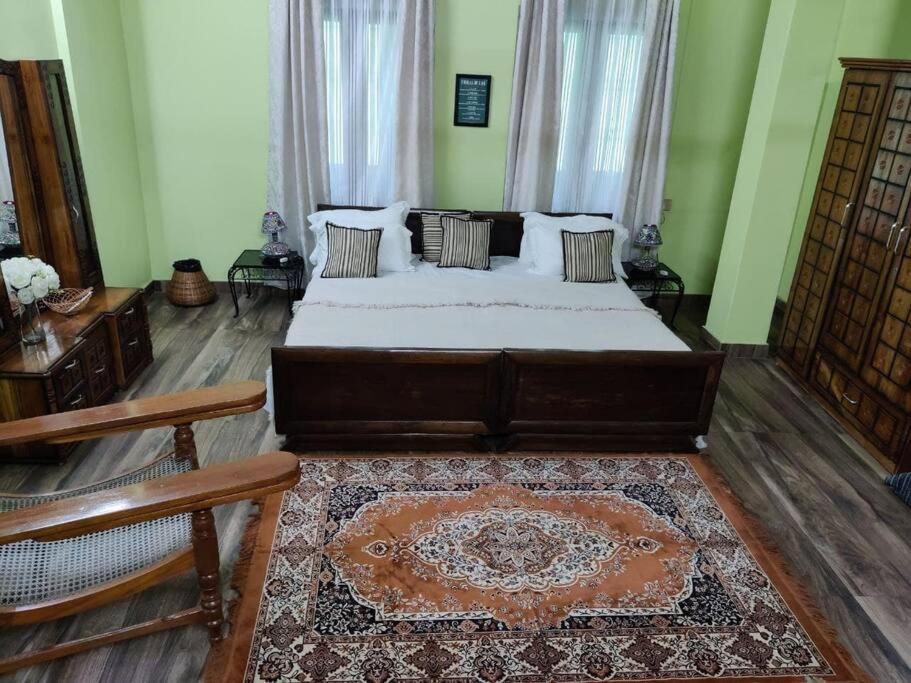 The Nook Rooftop Condo And Garden Guwahati Eksteriør billede